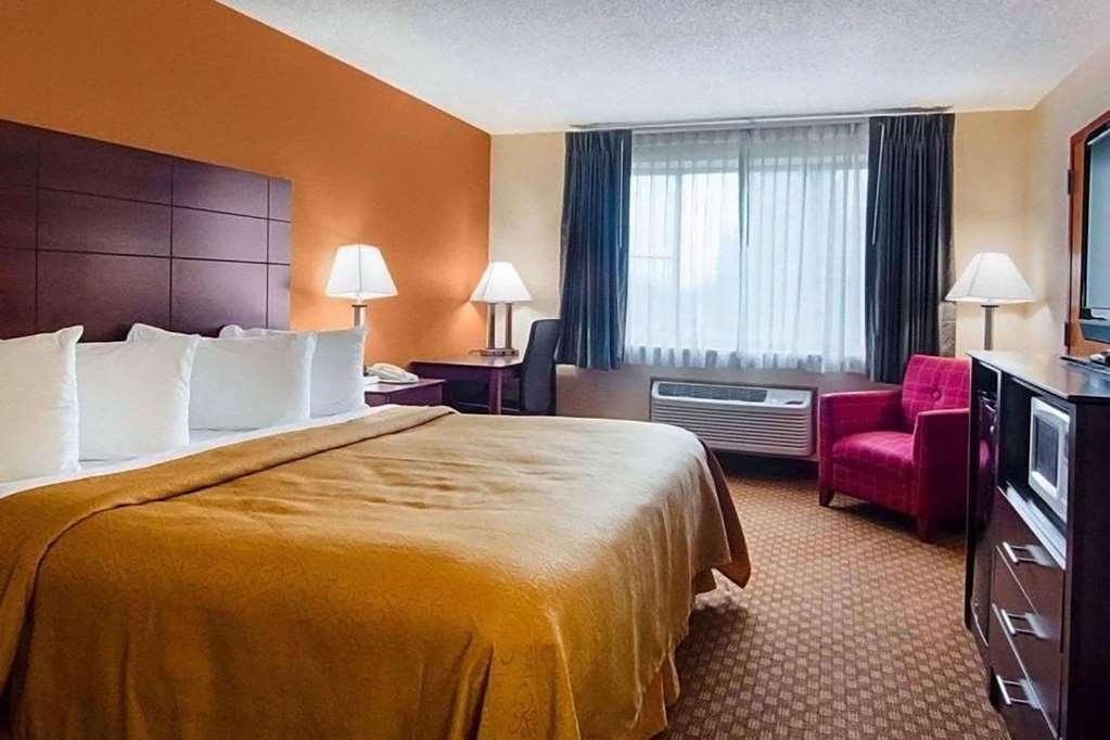 Super 8 By Wyndham Sturtevant Racine Quarto foto